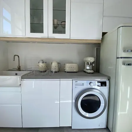 Appartement Beautiful 2mn Walking Distance From La Croisette And The Cannes